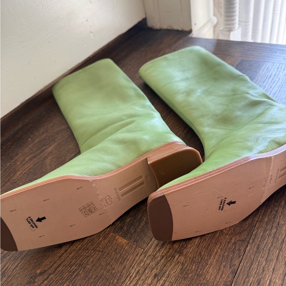Buttery soft miista boots in green leather new in box size 38 - Picture 4 of 7